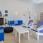 Апартаменты Sea 3bdr House W/ Patio By Lovelystay *