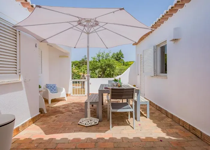 Apartamento Sea 3bdr House W/ Patio By Lovelystay *