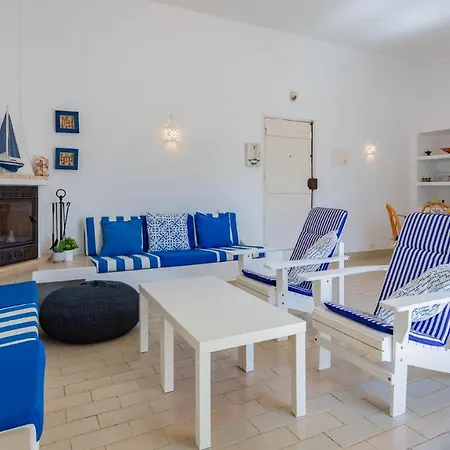 Apartment Sea 3bdr House W/ Patio By Lovelystay *