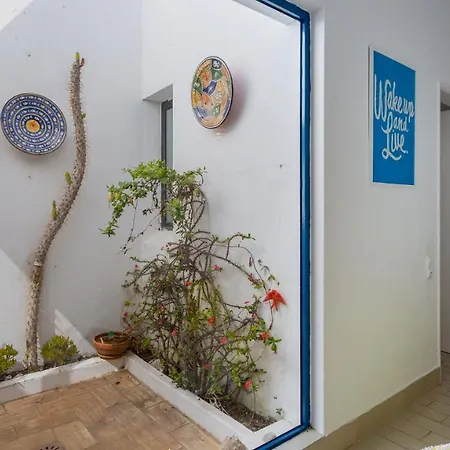 Sea 3bdr House W/ Patio By Lovelystay Albufeira