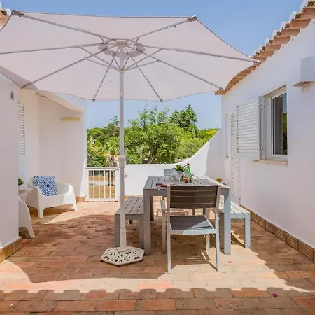 Apartment Sea 3bdr House W/ Patio By Lovelystay *
